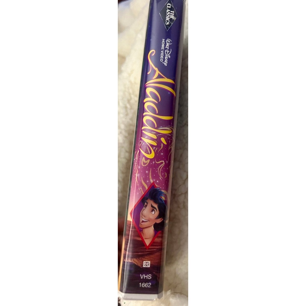 VHS - Picture 3 of 5